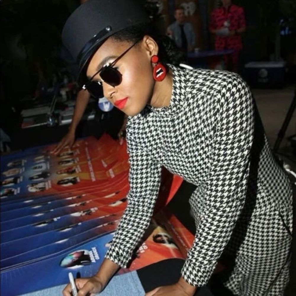 Open Mouth Earrings-Brand New